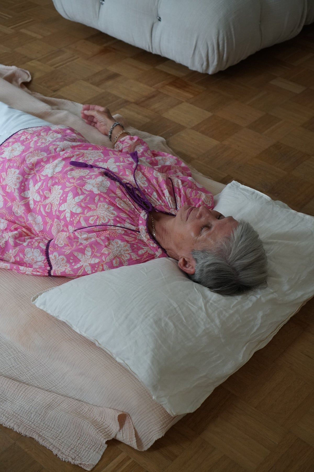 Crystal singing bowl sound bath meditation experience