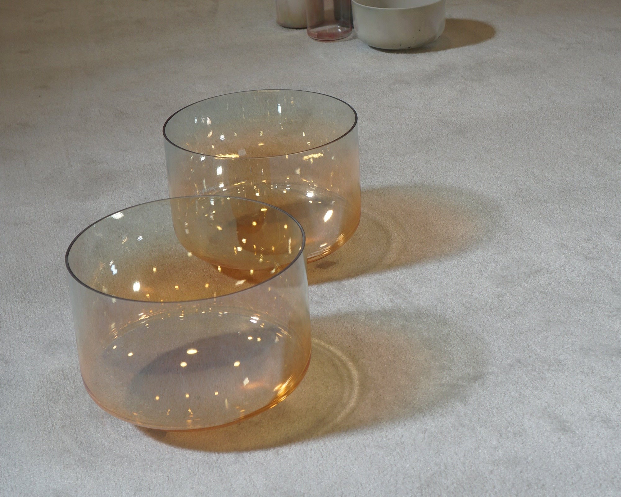 supergrade_crystal_singing_bowls_crystal_tones_sixteen_inch